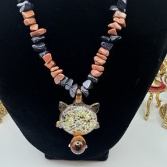 Golden And Black Rain Stone Necklace And Tortoise Murano Art Pendant Pretty - Picture 1 of 9